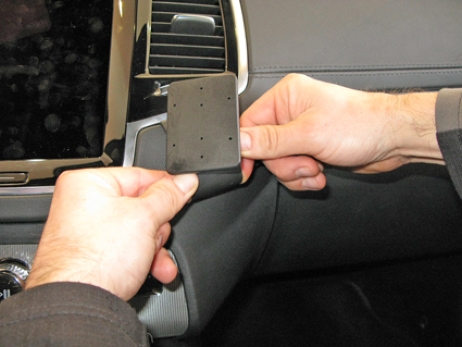 Brodit 855100 support voiture Volvo CX90
