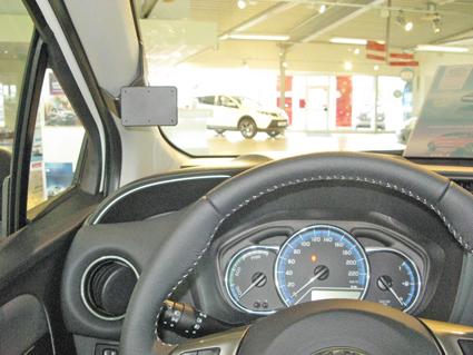 Toyota Yaris 2015-15Left Mount