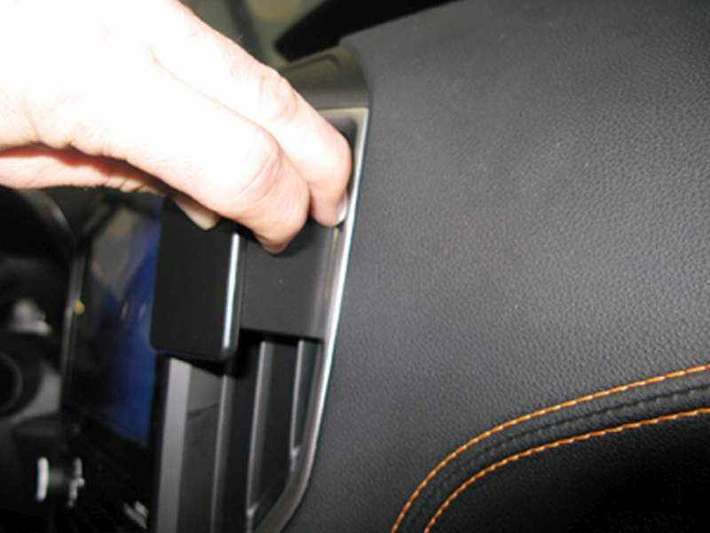 Brodit 855383 Autohalterung Subaru Impreza 17-