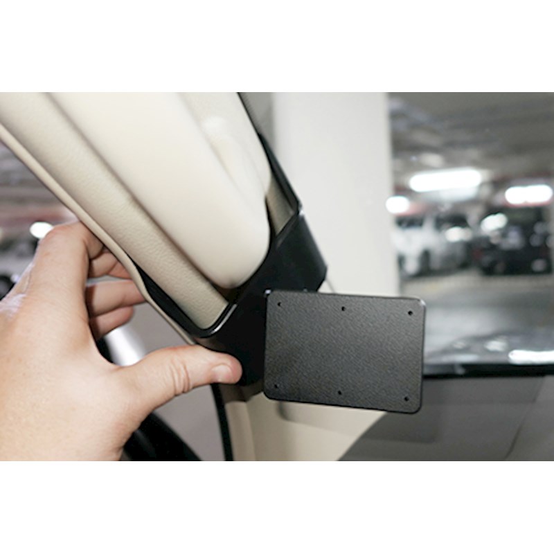 Brodit 805789 Autohalterung Toyota LandCruiser 150