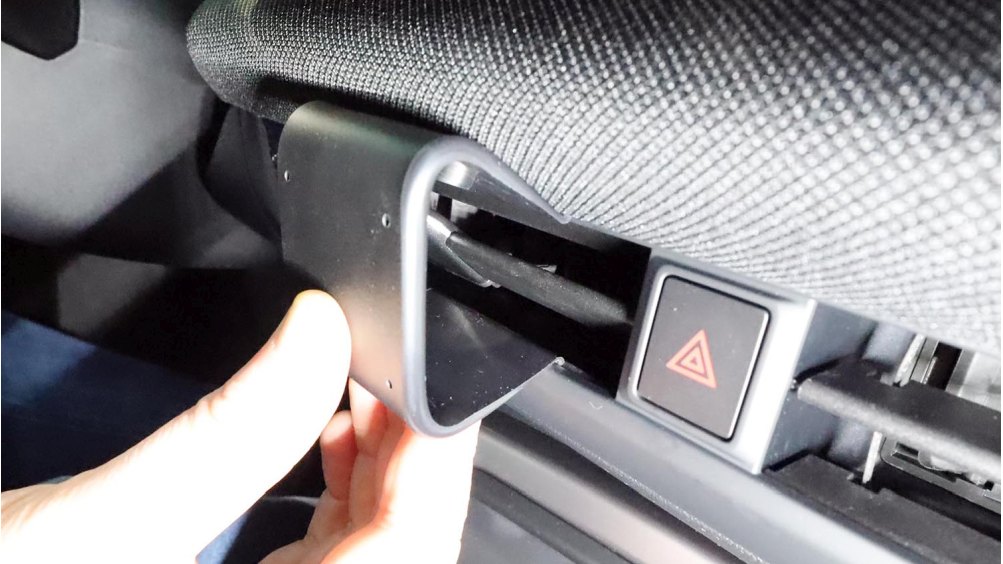 Brodit 856270 Autohalterung Volkswagen T-Roc 26-