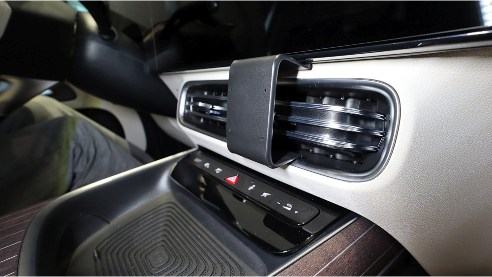 Brodit 856289 support voiture Mercedes Benz CLA/GLB-Class, 26- fixation à la console
