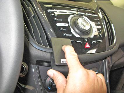 Brodit 855045 support Ford Kuga année 14-16, Center mount