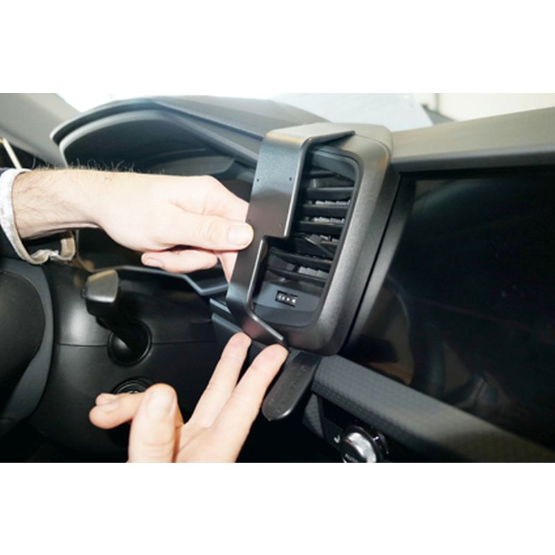 Audi A1 ab Baujahr 19-, mitte, Center mount