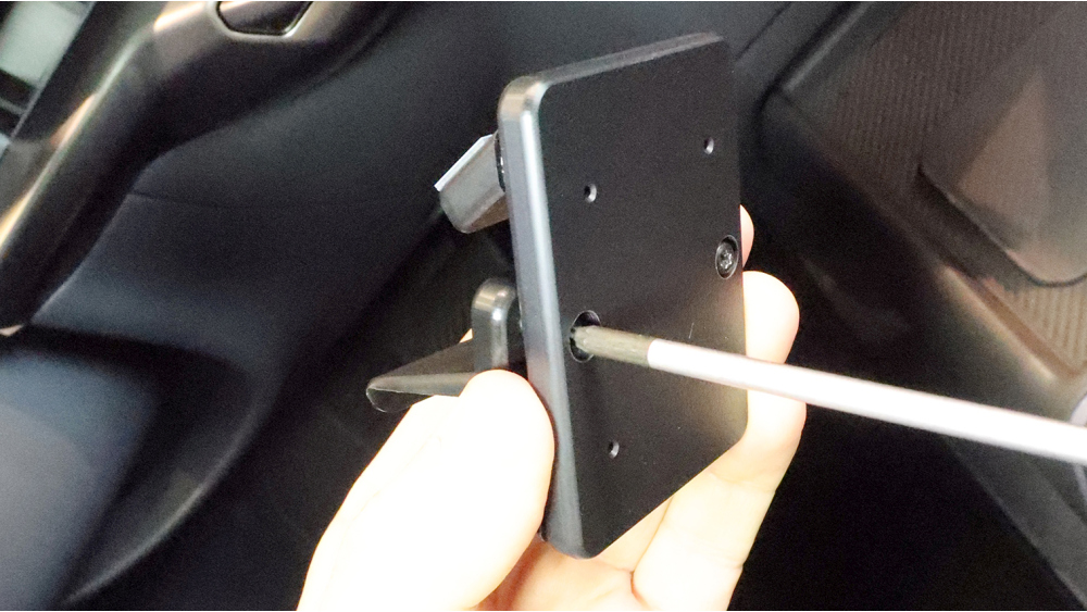 Brodit 856291 support voiture Kia EV2, 27- fixation à la console