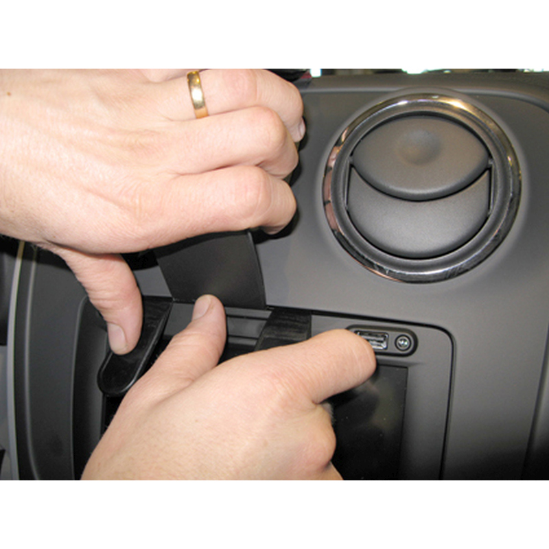 Brodit 854897 support Dacia Sandero année 13-, Center mount