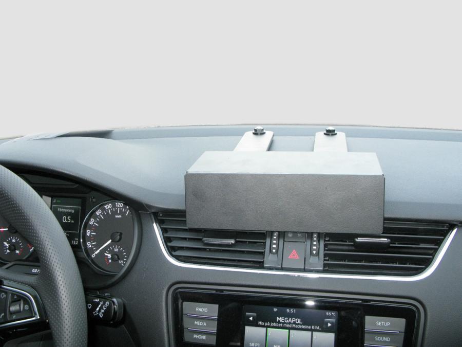 Brodit 213496 Skoda Octavia lll 2013- Halterung