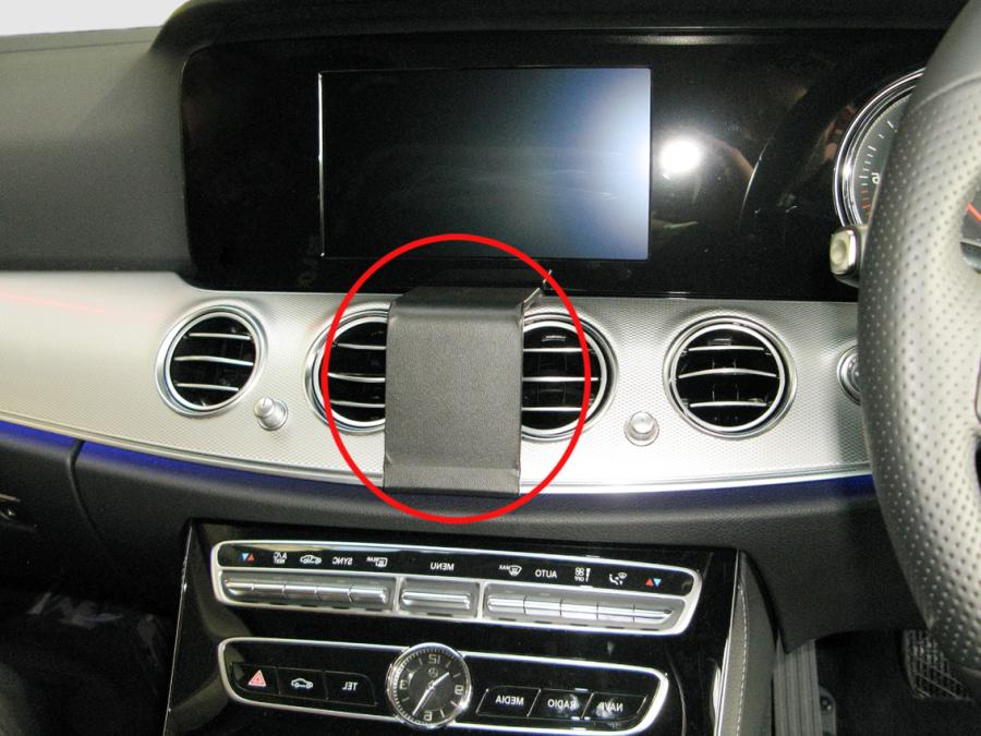 Brodit 313521 Autohalterung Mercedes E-Class Sedan