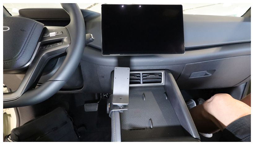 Brodit 836301 Autohalterung BYD, Atto 2 25-, an der Konsole abgewinkelt, Console mount