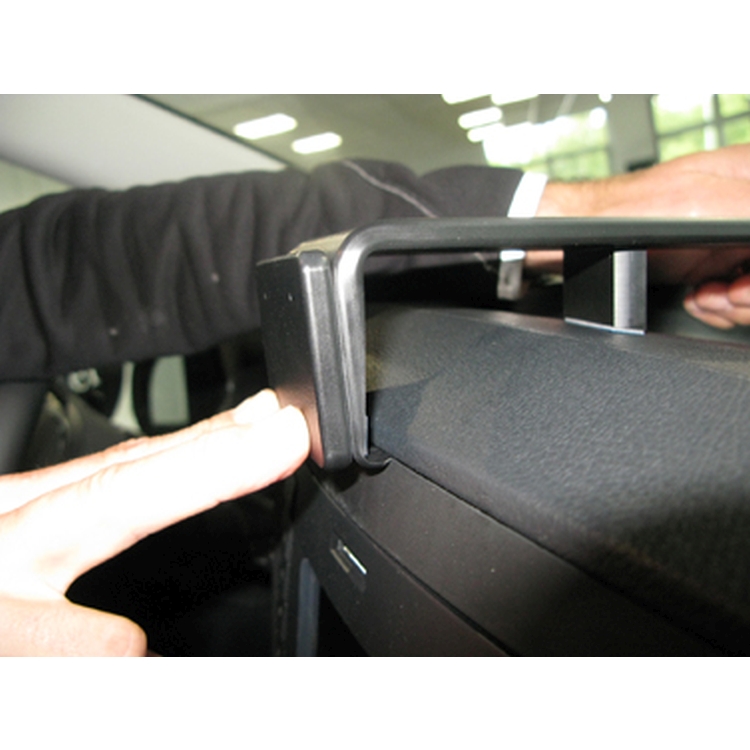 Brodit 213531 support voiture Mercedes Benz Vito