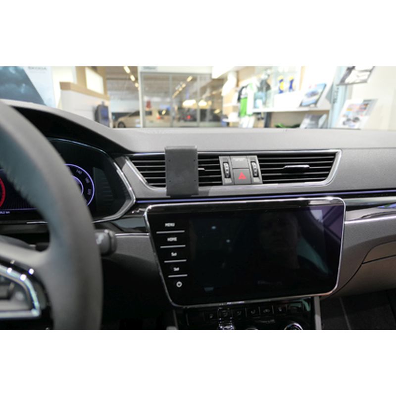 Brodit 855554 support voiture Skoda Superb année 20-