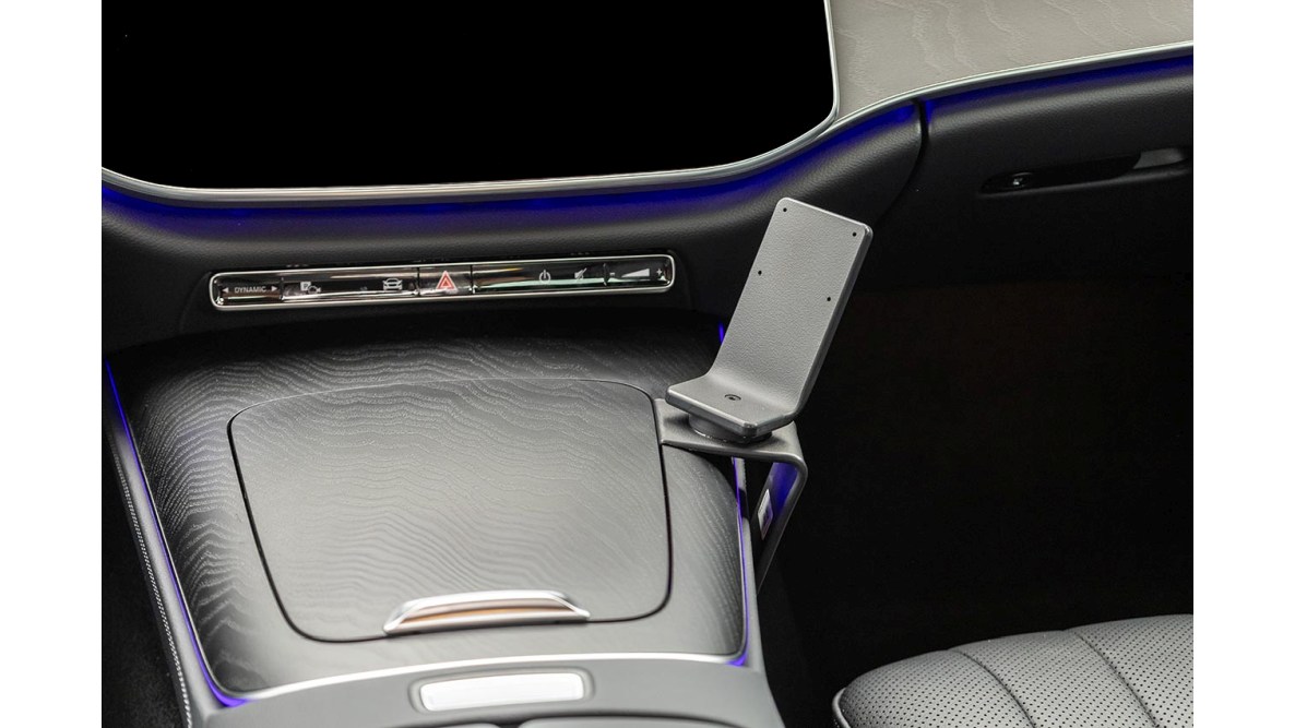 Brodit 836135 support voiture Mercedes Benz E-Class, Sedan/Stationwagon, 24- fixation console centre