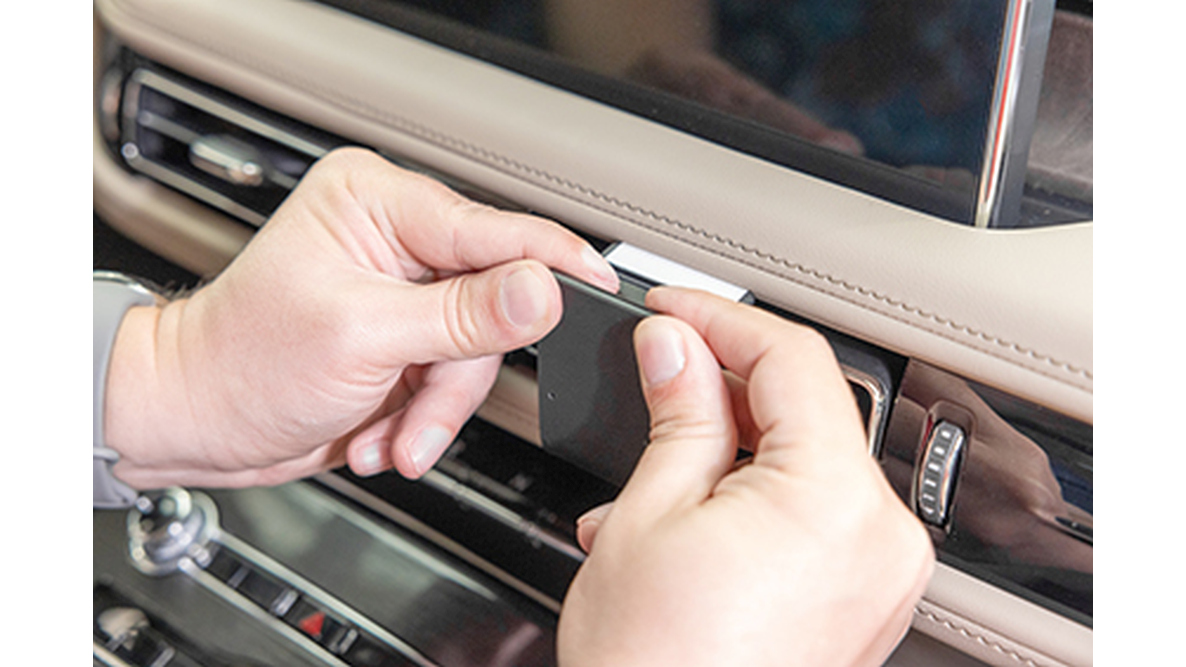 Brodit 855916 support voiture Lincoln Nautilus, 21- fixation à la console coudé