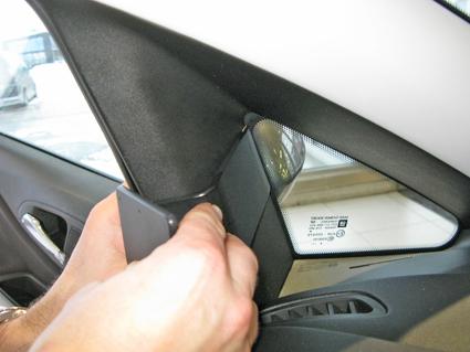 Opel Corsa 15- Left Mount