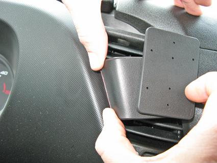 Brodit 855089 support Iveco Daily année 15-, Center mount