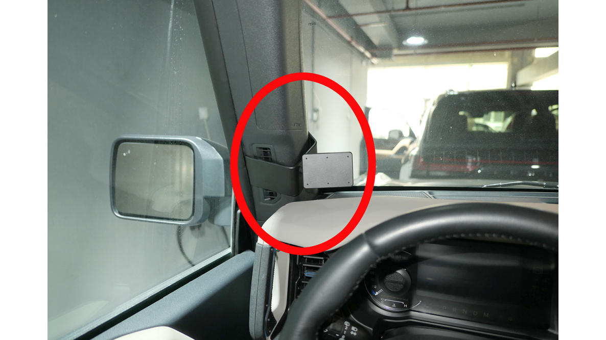 Brodit 805784 Autohalterung Ford Bronco ab Baujahr 20-23, linke Fahrerseite