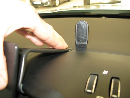 Brodit ProClip- Jeep Renegade 2015-15 Center mount