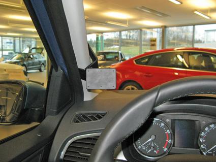 Skoda Fabia 15- Left Mount