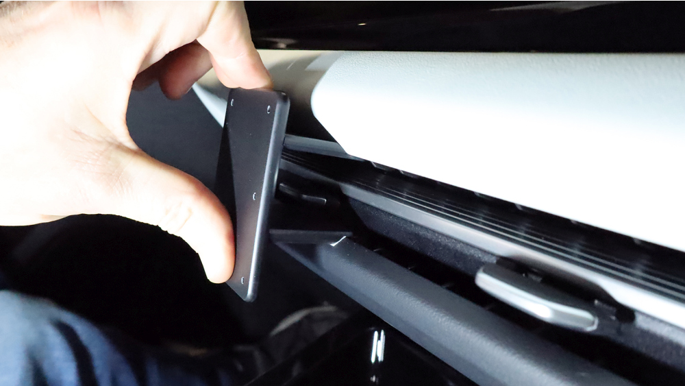 Brodit 856260 support voiture Audi A6, 25- fixation à la console