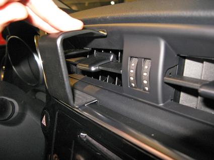 Brodit 855164 support Toyota Auris année 16-19, Center mount