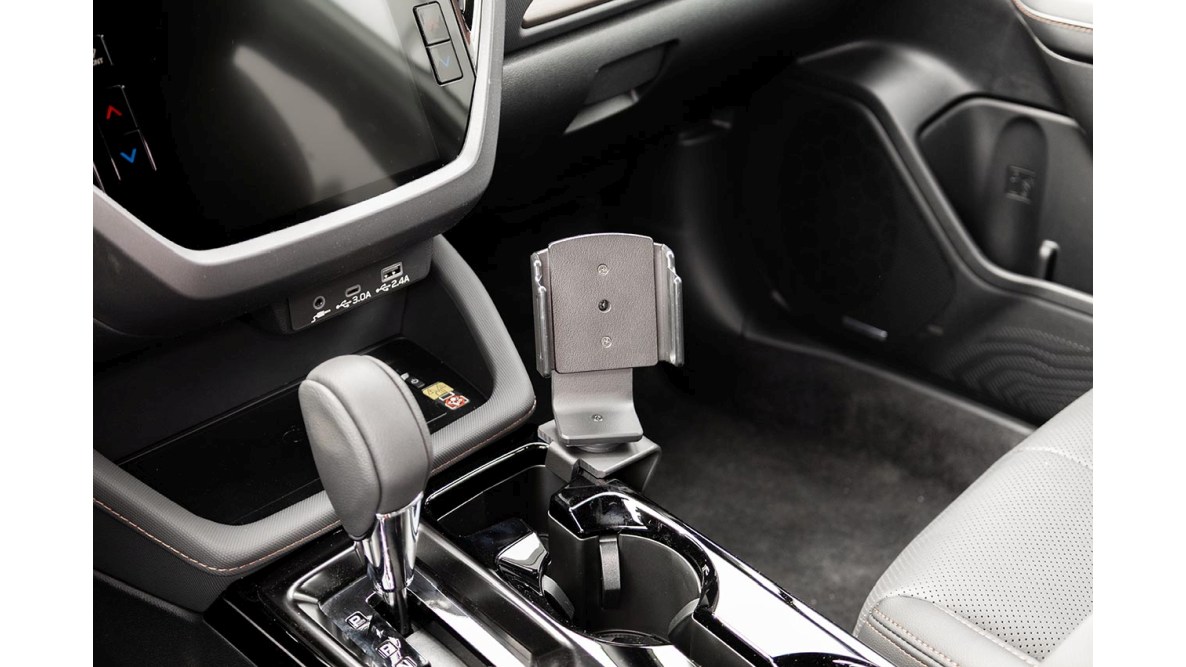 Brodit 836275 support voiture Subaru Forester, 26- fixation console centre