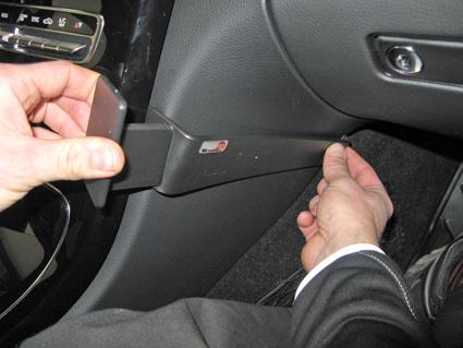 Brodit support Mercedes Benz C-Class (180-320) année 14-, Angled mount