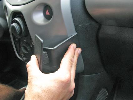 Brodit 855035 support Peugeot 108 année 14-, Angled mount