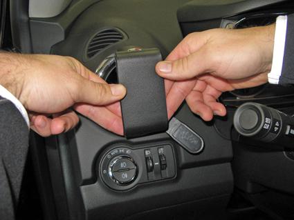 Brodit 804976 support voiture Chevrolet Trax 14