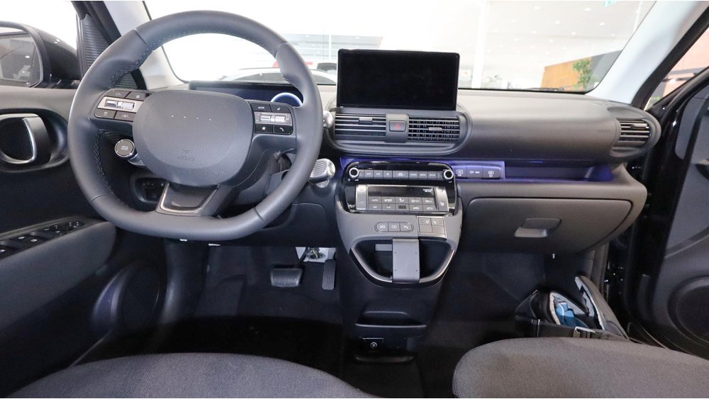 Brodit 856221 Autohalterung Hyundai, Inster 25-, an der Mittelconsole, Center mount