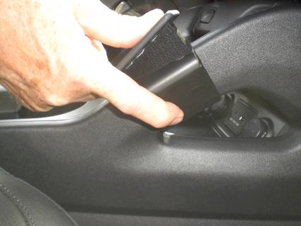 Hyundai ix35 14-14 Console Mount