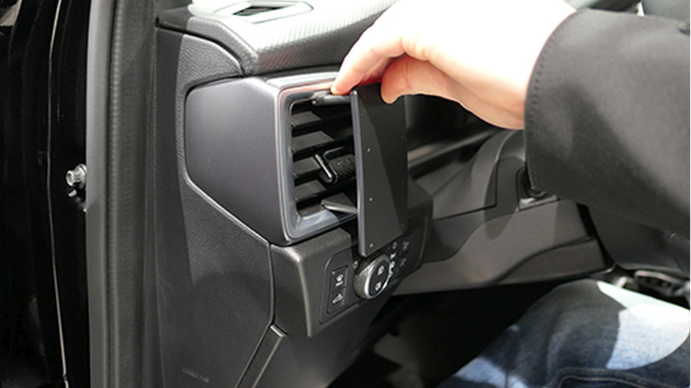 Brodit 806009 Autohalterung Volkswagen Amarok 24-