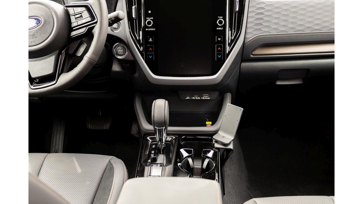 Brodit 836275 support voiture Subaru Forester, 26- fixation console centre