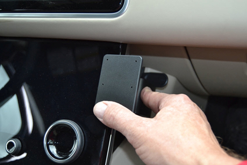 Brodit 835399 support voiture Land Rover Velar 18-