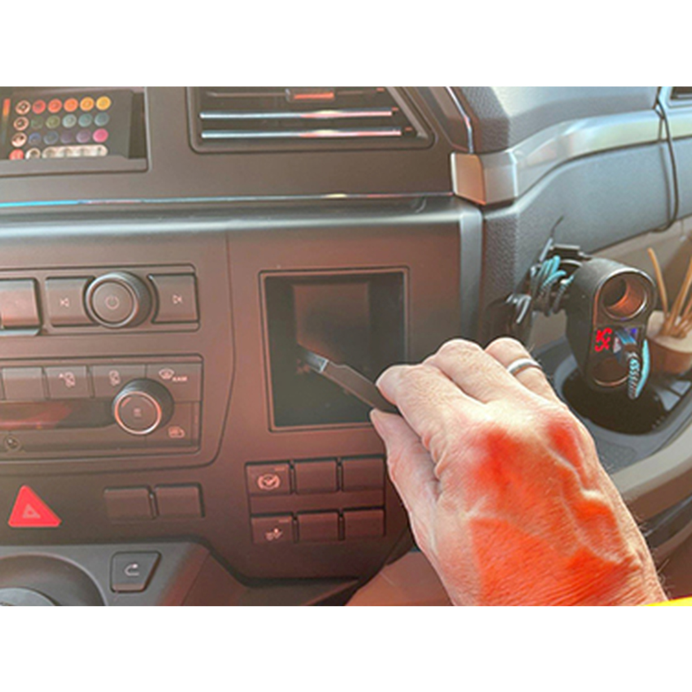 Brodit 213577 support voiture MAN TG-series, 20- fixation à la console coudé