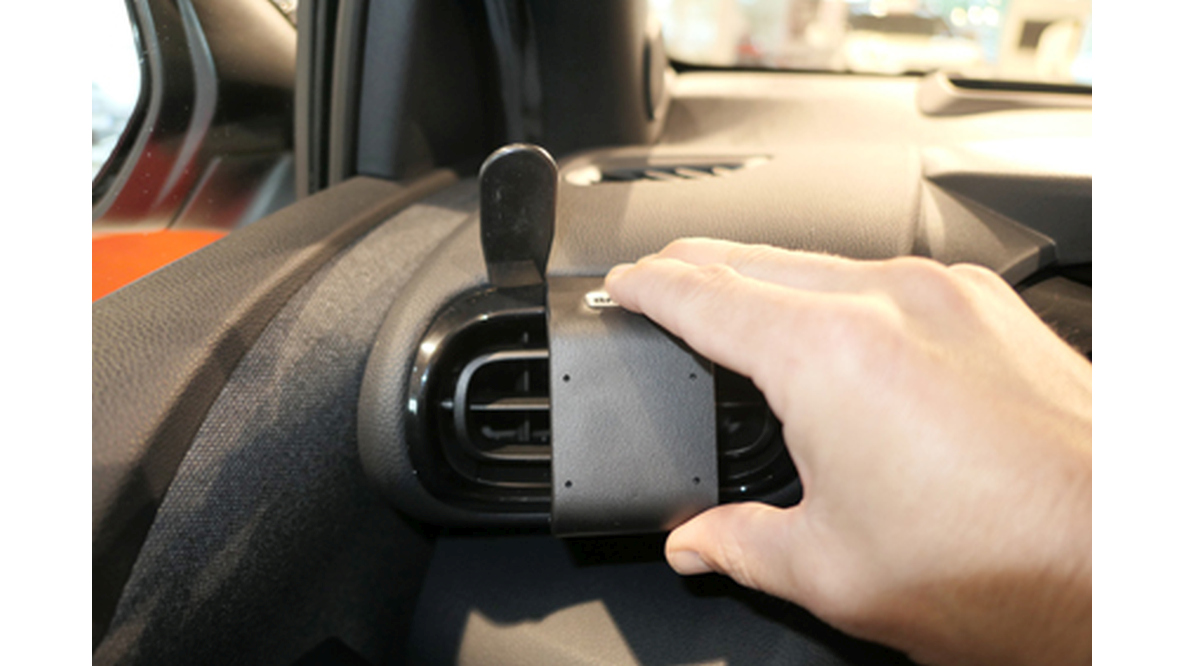 Brodit 805638 support voiture Toyota Yaris 21- par