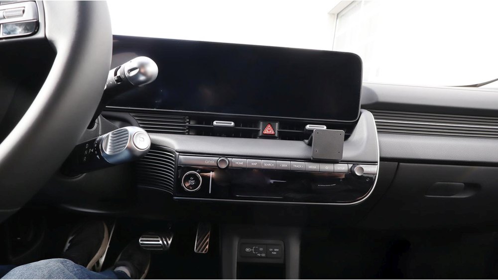 Brodit 856249 Autohalterung Hyundai, Ioniq 5 25-, an der Mittelconsole, Center mount