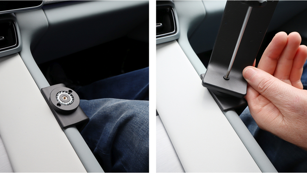 Brodit 836218 support voiture Polestar 4, 24- fixation console centre