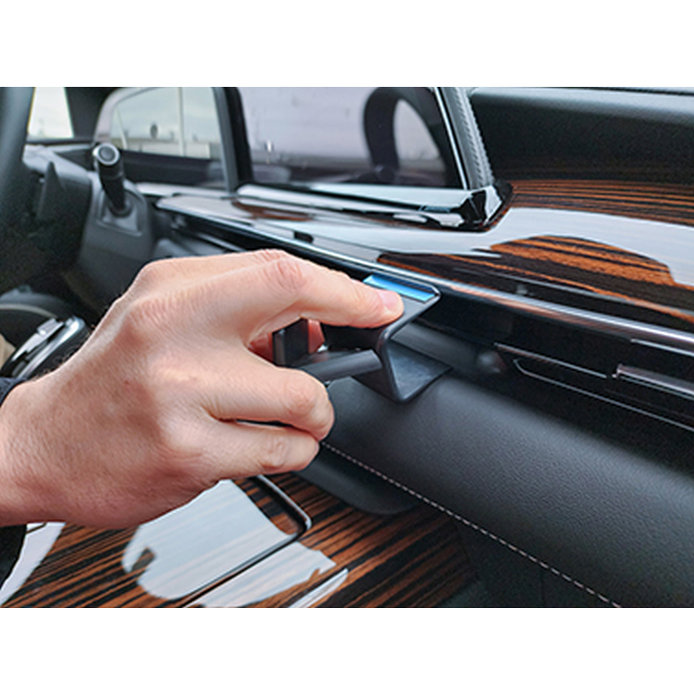 Brodit 855794 support voiture Cadillac Escalade, 21- fixation à la console coudé