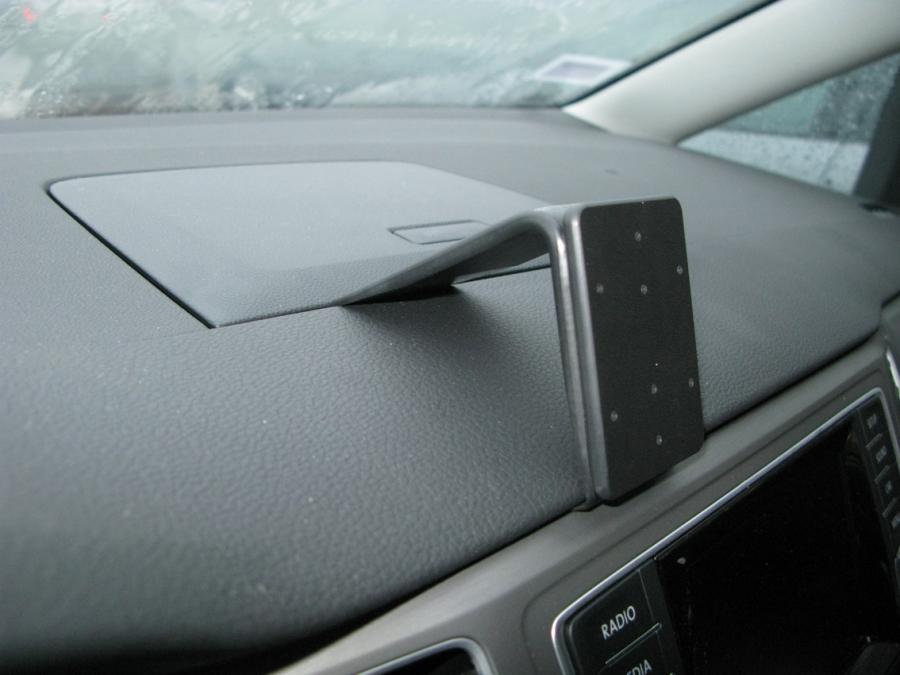 Brodit 855074 support VW Golf Sportsvan année 15-, Center mount