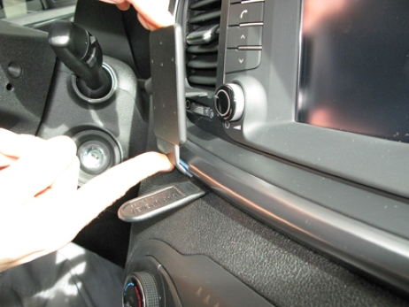 Brodit 855103 Autohalterung ProClip Kia Sorento
