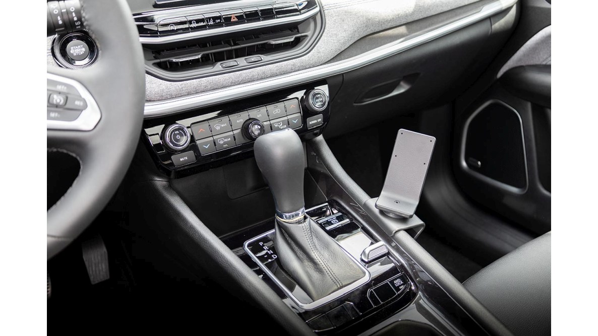 Brodit 836205 Autohalterung Jeep, Compass 22-, an der Konsole abgewinkelt, Console mount