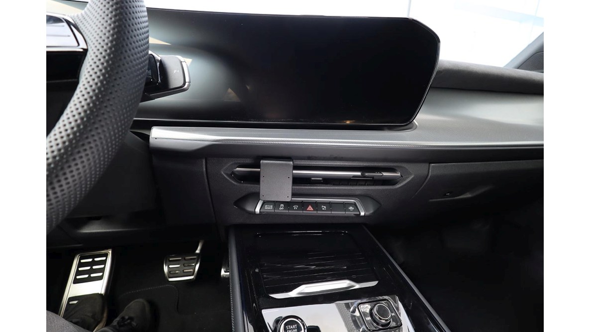 Brodit 856253 support voiture Audi Q3, 26- fixation à la console