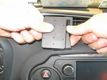 -Toyota Yaris 2015-15 Center mount