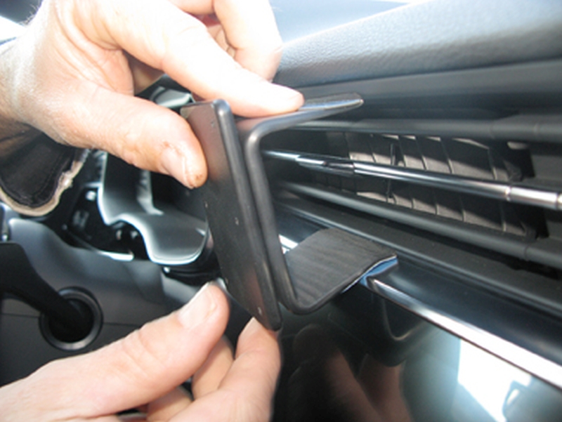 Brodit 855462 Autohalterung Audi Q8 19-