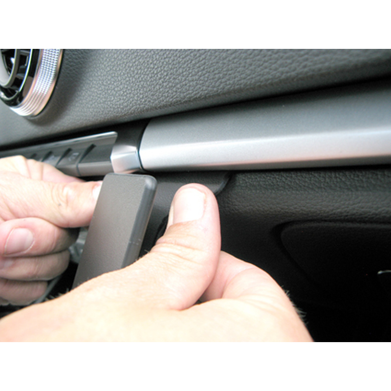 Brodit Halterung Audi A3 Baujahr 13-, Angled mount
